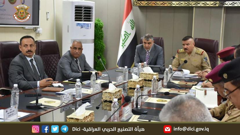 رئيس هيأة التصنيع الحربي يزور العمليات المشتركة لبحث سبل استخدام منتجات الهيأة في رفد الجيش بالمعدات العسكرية