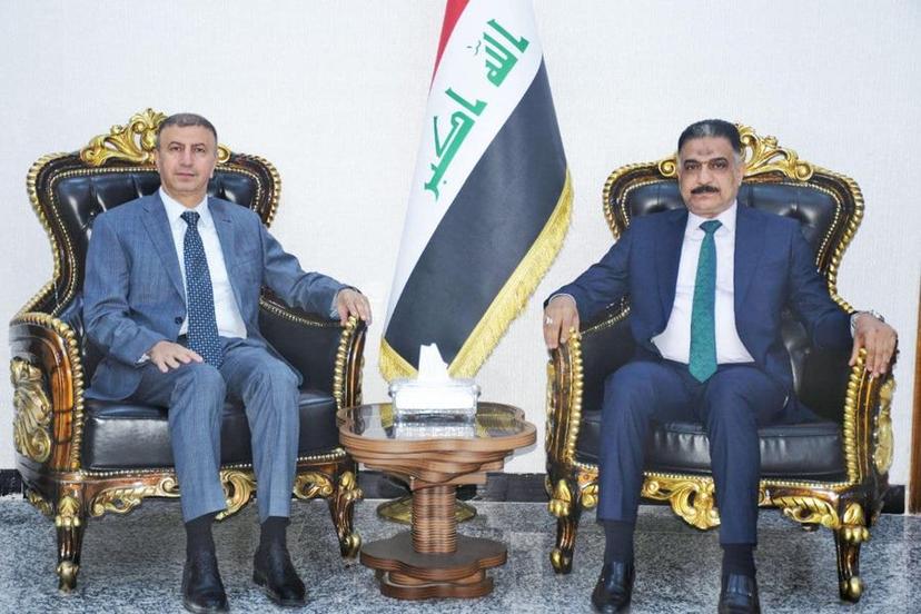 رئيس هيأة التصنيع الحربي يستقبل مدير عام الاستخبارات في وزارة الدفاع ويشدد على أهمية دعم الوزارات الأمنية لمنتجات الهيأة